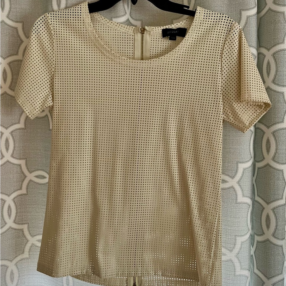 Chic Beige Short Sleeve Top